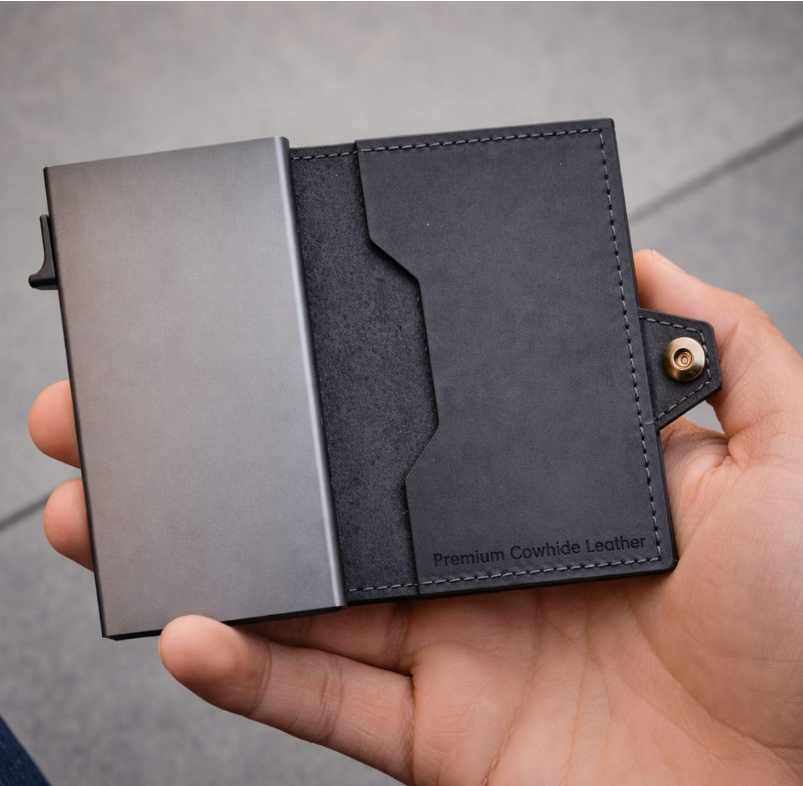 Reptronic Hammer&Hide Genuine Saddle Leather Pop-up Wallet